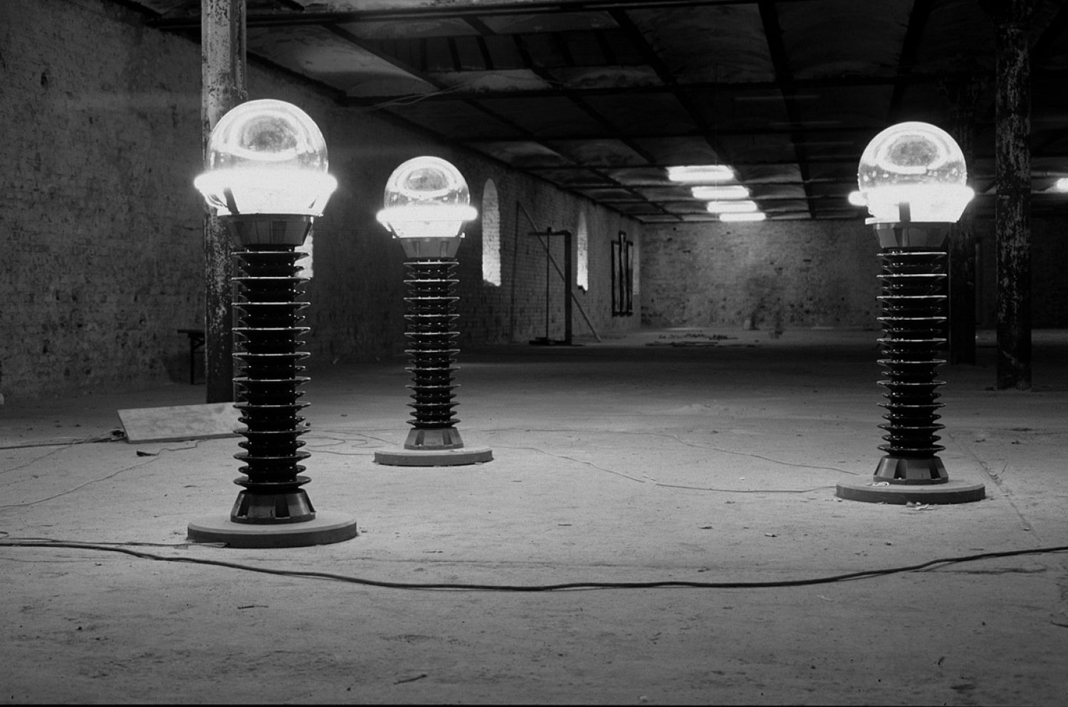 Frank Blum Selected Works Isolator Magnetique